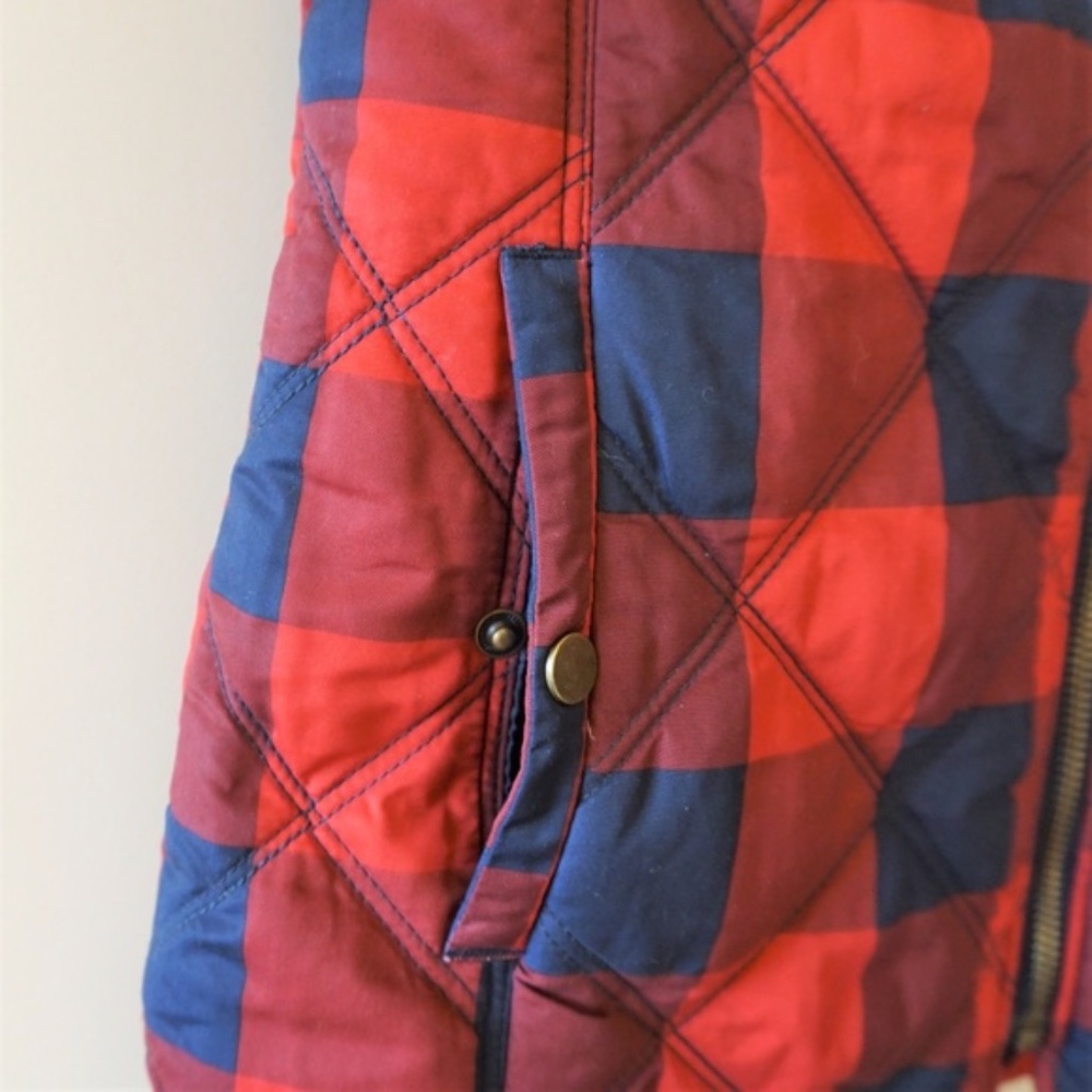 Kensie Buffalo Plaid Red Navy Quilted Puffer Zip Up Vest S Small EUC - Picture 5 of 6